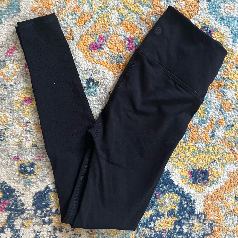 Black lululemon leggings